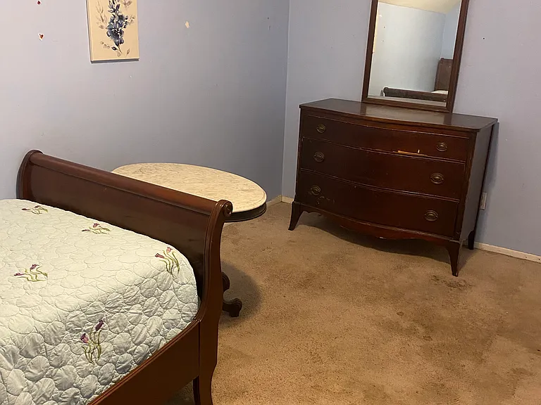 24 Linden Pl — Photo 5