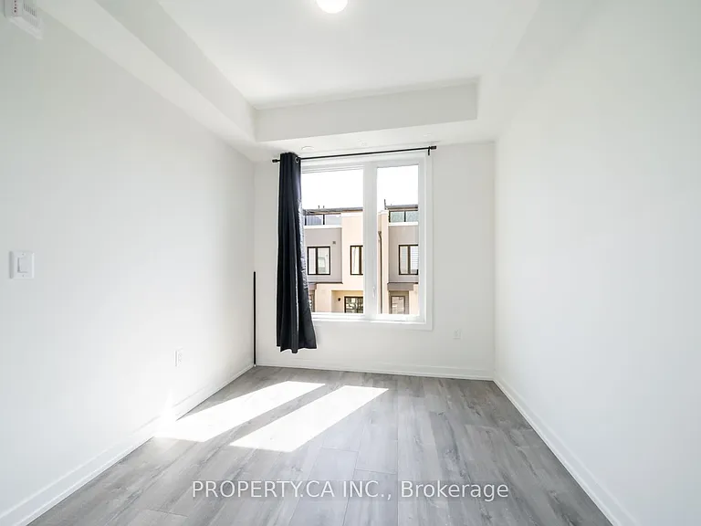 3550 Colonial Dr #16 — Photo 15