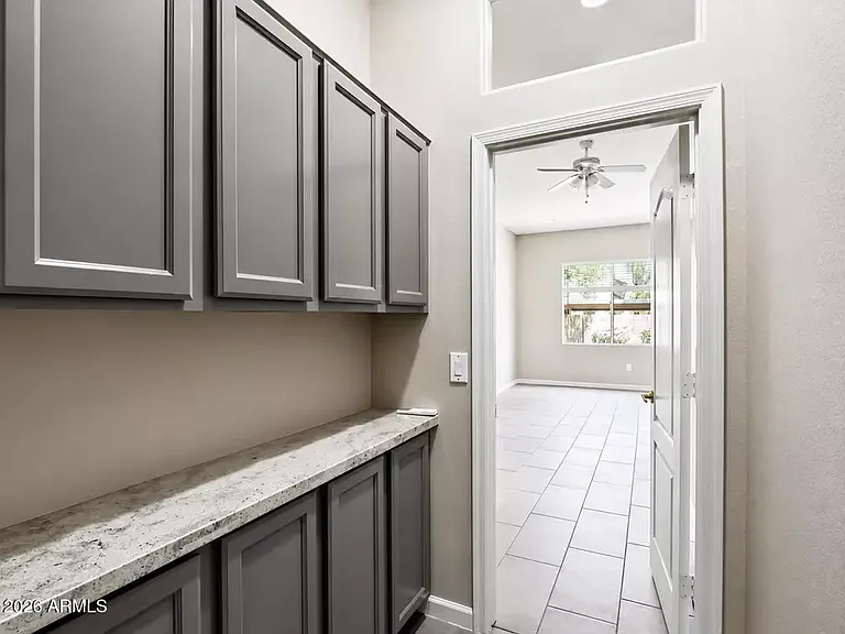 964 W Fairway Dr — Photo 20