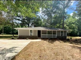 1421 Cemetery Rd, Bishop, GA 30621