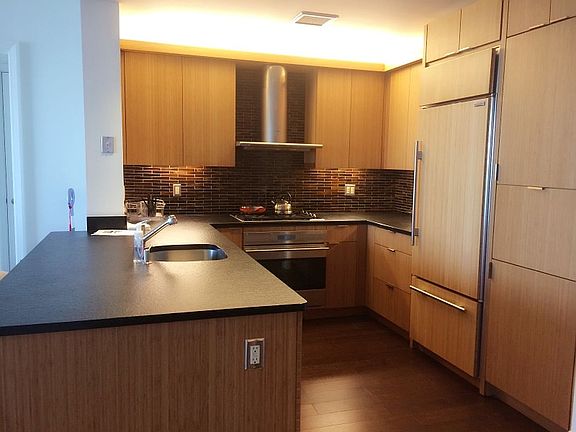 4th image of 70 Little St W #33C