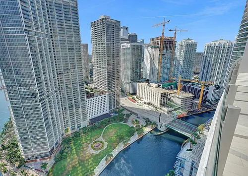300 Biscayne Blvd #1 Photo 1