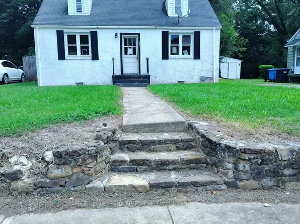 525 Westwood Blvd NW, Roanoke, VA 24017