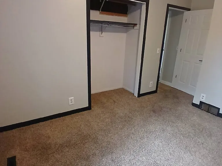14224 Patrick Ave — Photo 22