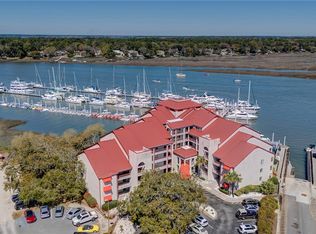 100 Helmsman Way APT 305, Hilton Head Island, SC 29928