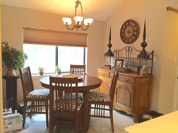 3rd image of 11858 Briar Forest Dr