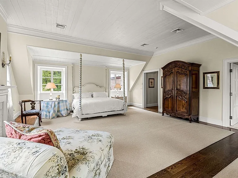 110 Juniper Rd — Photo 23
