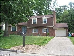 1st image of 961 Edinborough Dr