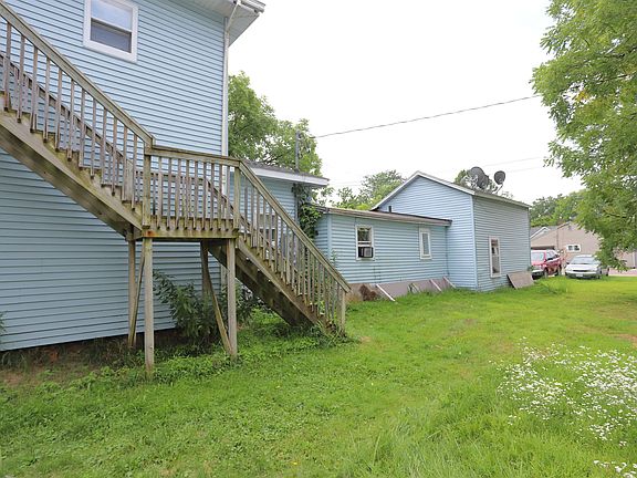 2nd image of 607 Superior Ave