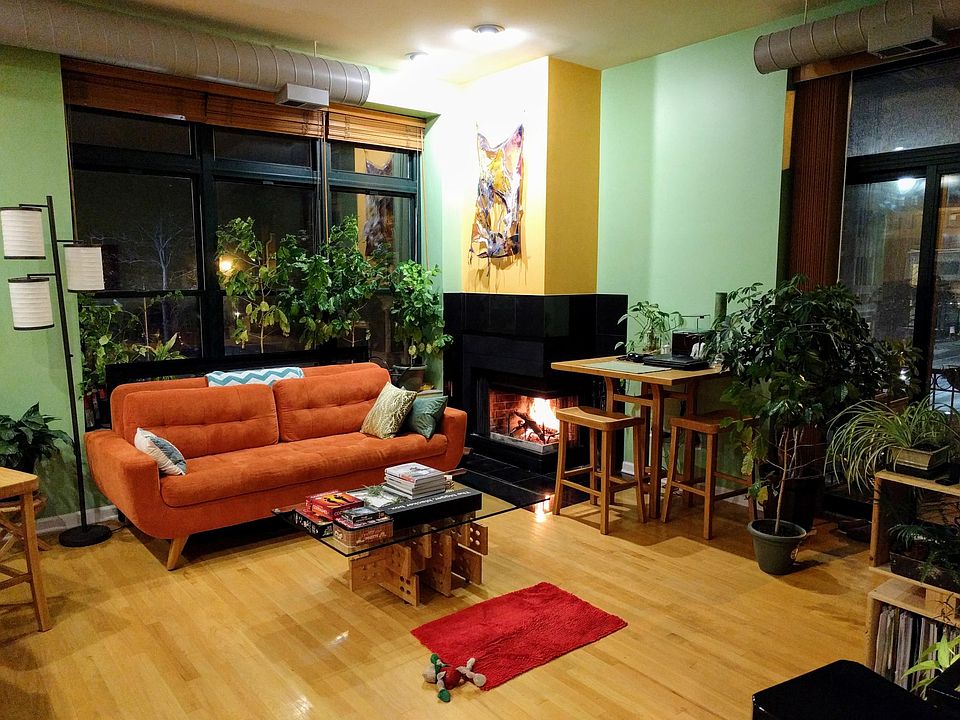 Large living room/dining room