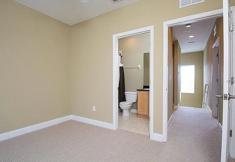 4505 Legacy Park Dr — Photo 18