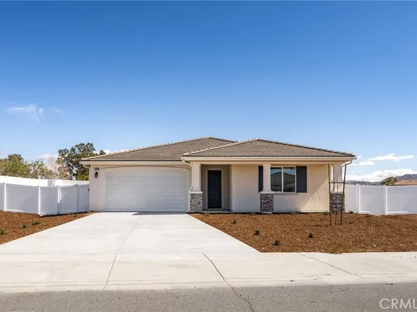 13532 Darwin Dr, Moreno Valley, CA 92555