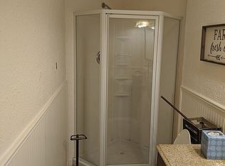 912 Sandia St, Carlsbad, NM 88220