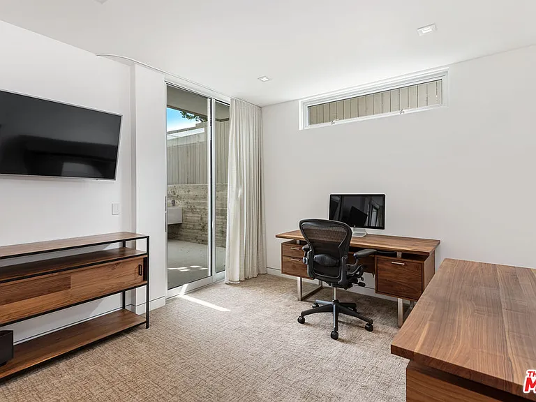 3642 Beverly Ridge Dr — Photo 28