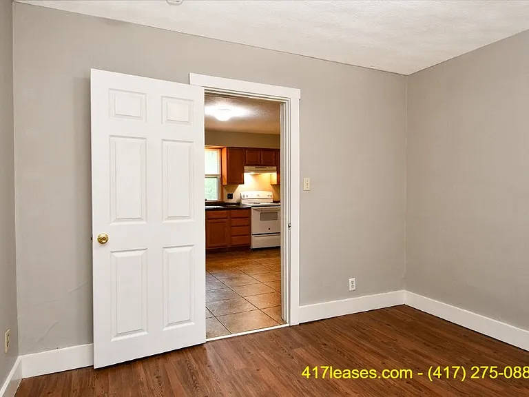 2944 W Page St — Photo 17