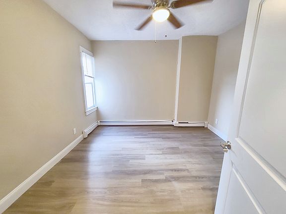 3rd image of 14-20 N Main St #16