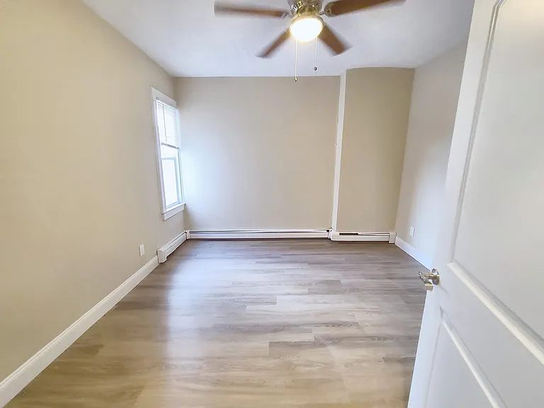 14-20 N Main St #16 — Photo 3