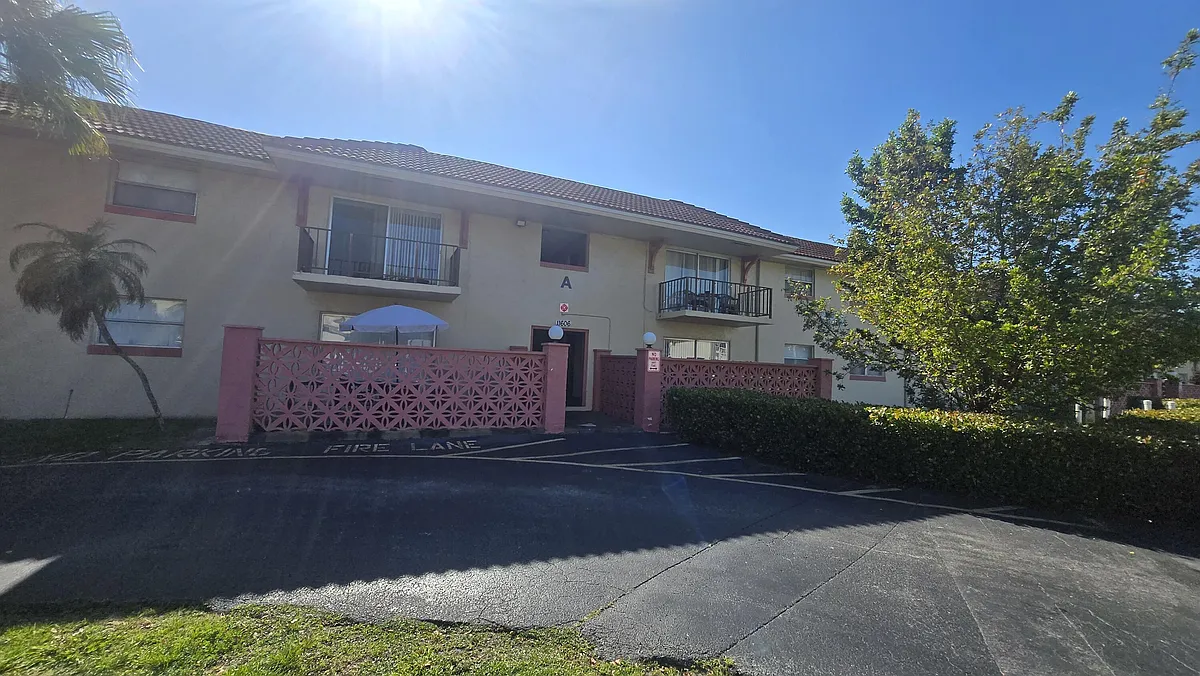Building Photo - 11606 NW 29th St #1-A