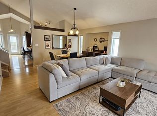 128 Chancery Point E, Strathcona County, AB T8H 1Z4
