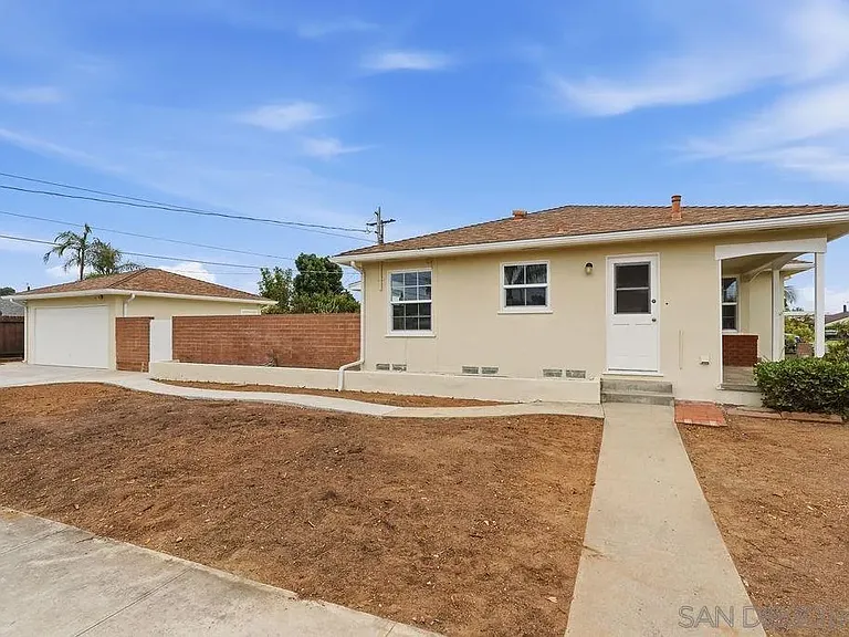 6593 Delfern St — Photo 31