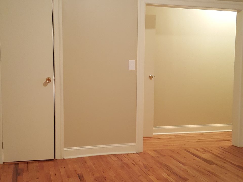 1st image of 662 E 21st St APT 1A