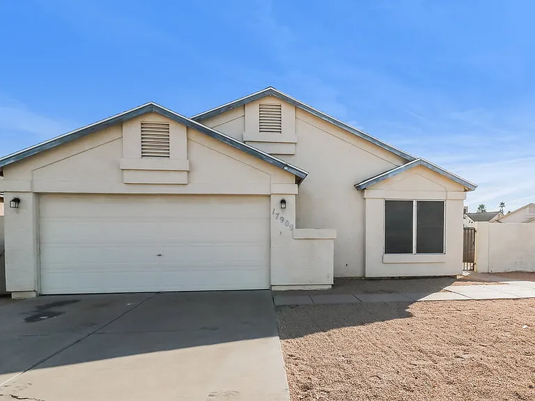 17909 N 88th Dr — Photo 1