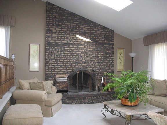 4th image of 8516 W Sun Valley Dr