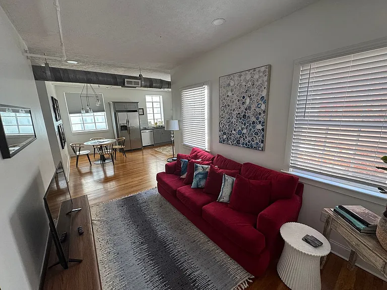 801 Church St — Photo 24