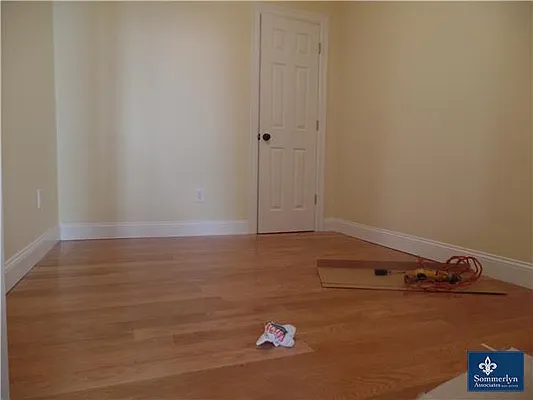 Rented by Sommerlyn Associates | media 18