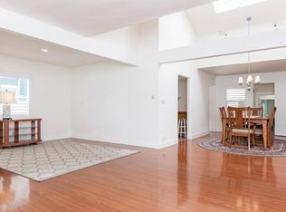 859 Wilbur Ave, San Diego, CA 92109