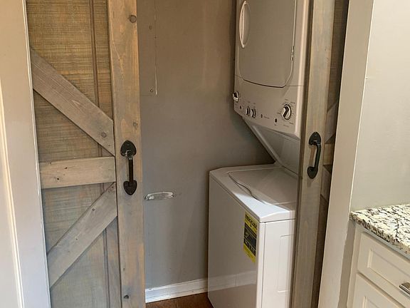 5th image of 530 Brockinton S #530
