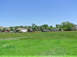 392 Johnstown Valley Rd, Riverton, WY 82501