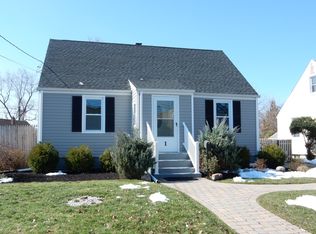 1 Janie Ln, Clark, NJ 07066