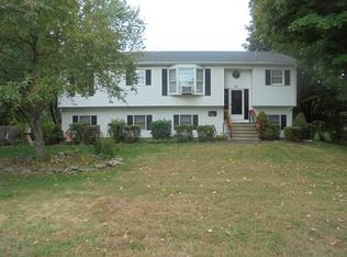 42 Valier Ave, Chicopee, MA 01020