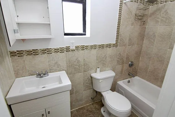 Rented by EXR | media 23