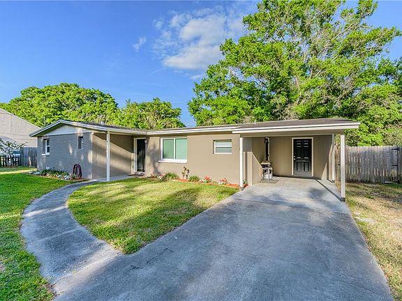 4th image of 8813 Charlie Walker Dr