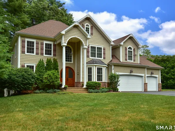 5 Biltmore Court, Avon, CT 06001