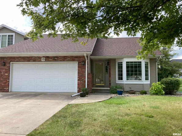 13 Heather Ct, Washington, IL 61571