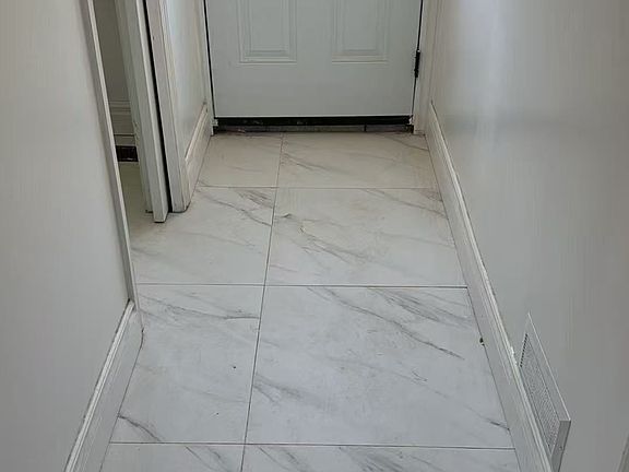 2nd image of 84 Sherwood Forest Dr #Basement