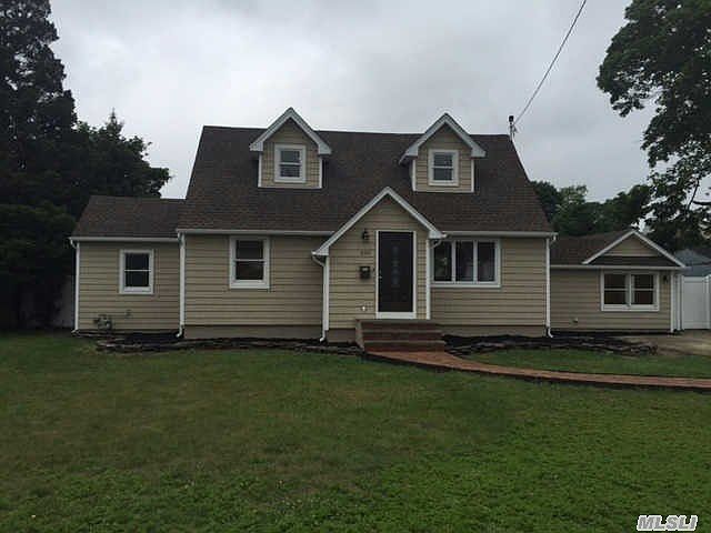 1st image of 590 Pease Ln