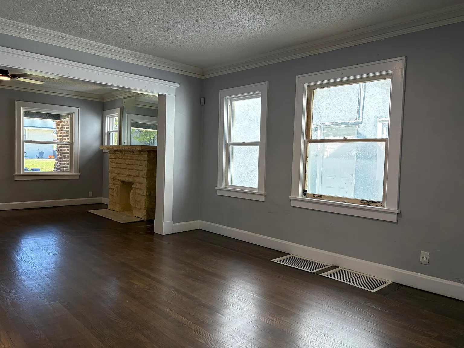 4 bed, 1610 sqft, $1,800 — Photo 4