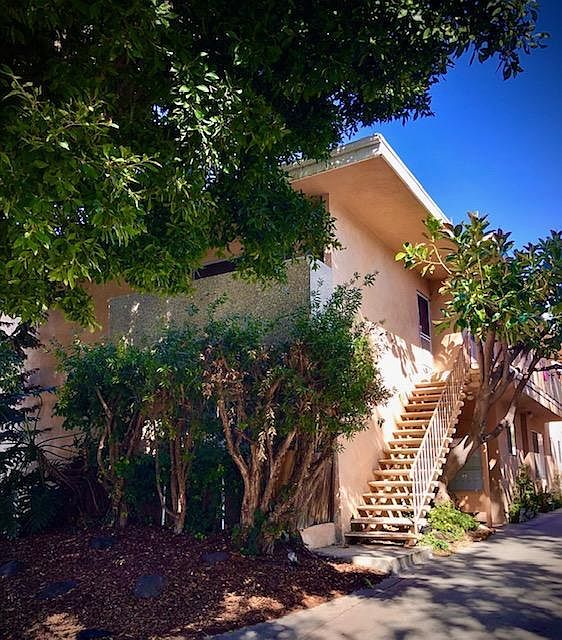 1st image of 1320 S Carmelina Ave #8