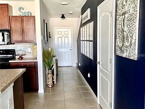 3rd image of 10438R Hawks Landing Dr