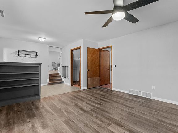 5th image of 3421 15th Ave NW
