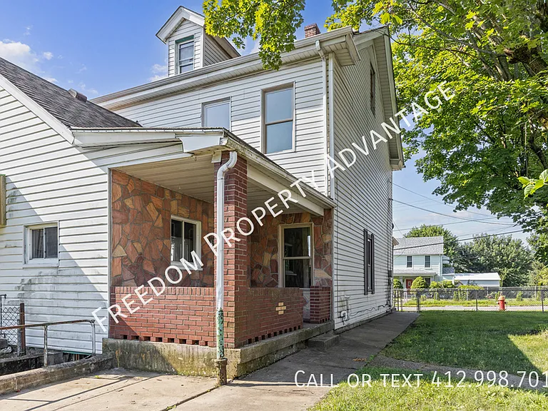 644 Herschel St — Photo 21