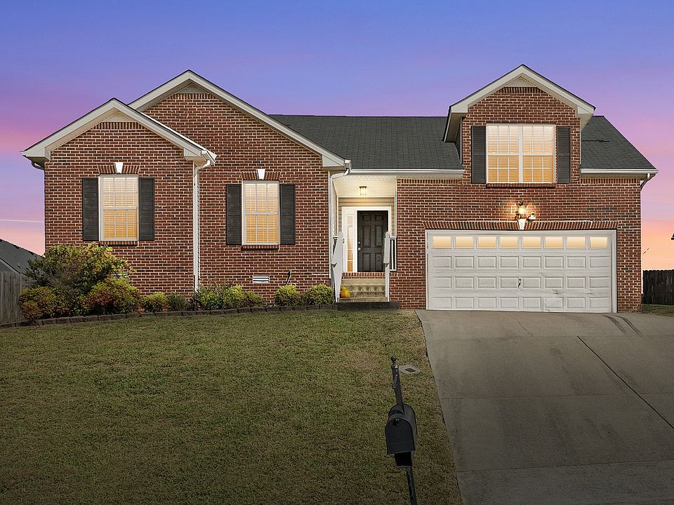 1st image of 1536 Cedar Springs Cir