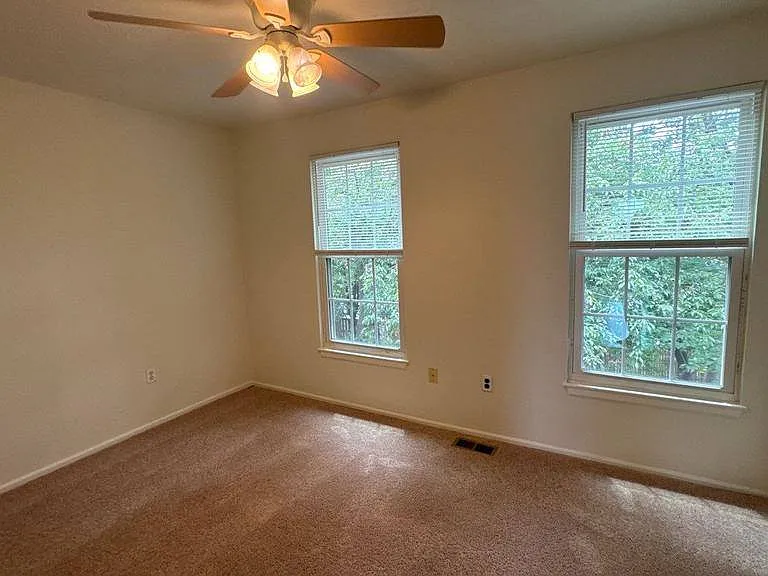 6762 Ducketts Ln #32-3 — Photo 11