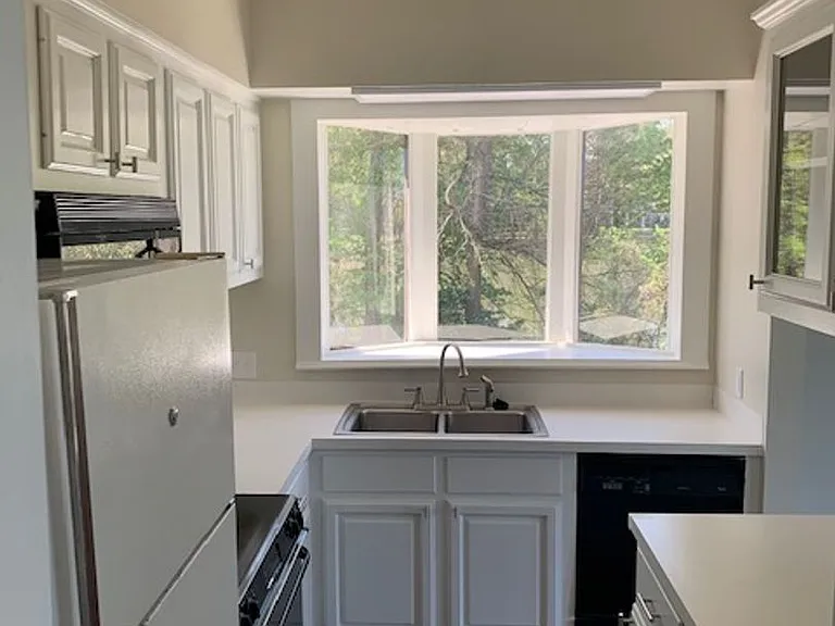 1503 Stanford Ave — Photo 7