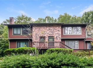 70 Cliffside Dr UNIT B, Manchester, CT 06042