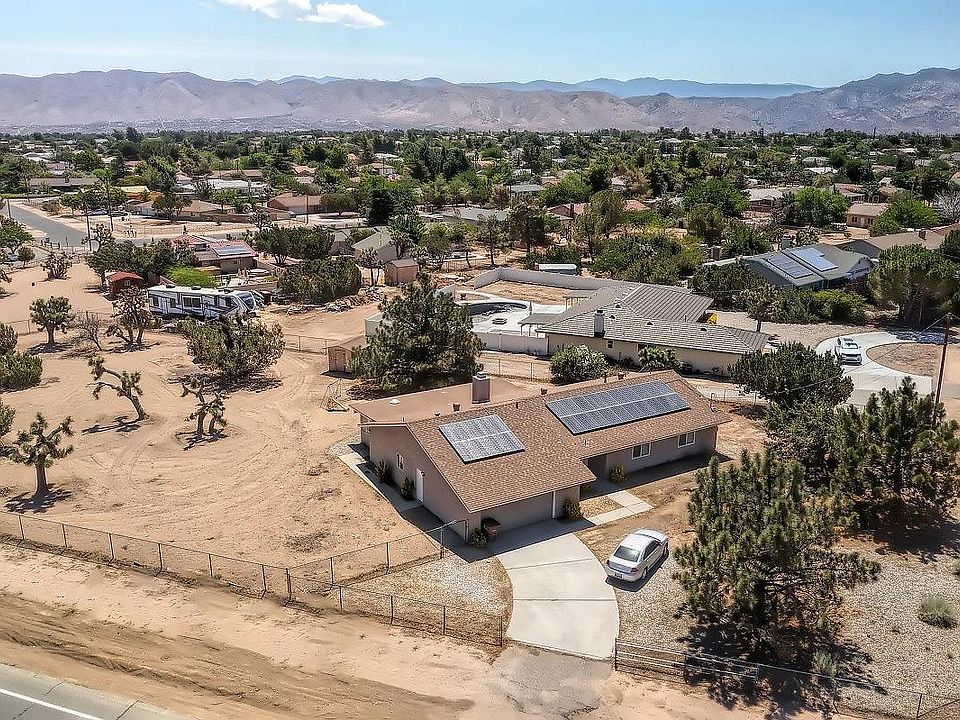 1st image of 7585 Earhart Ave